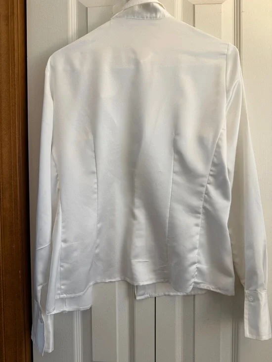 East 5th White Satin Button-Up Blouse - Picture 2 of 3